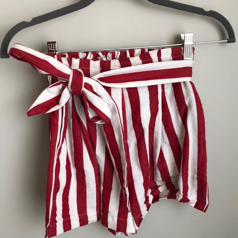 Cute striped vintage looking shorts